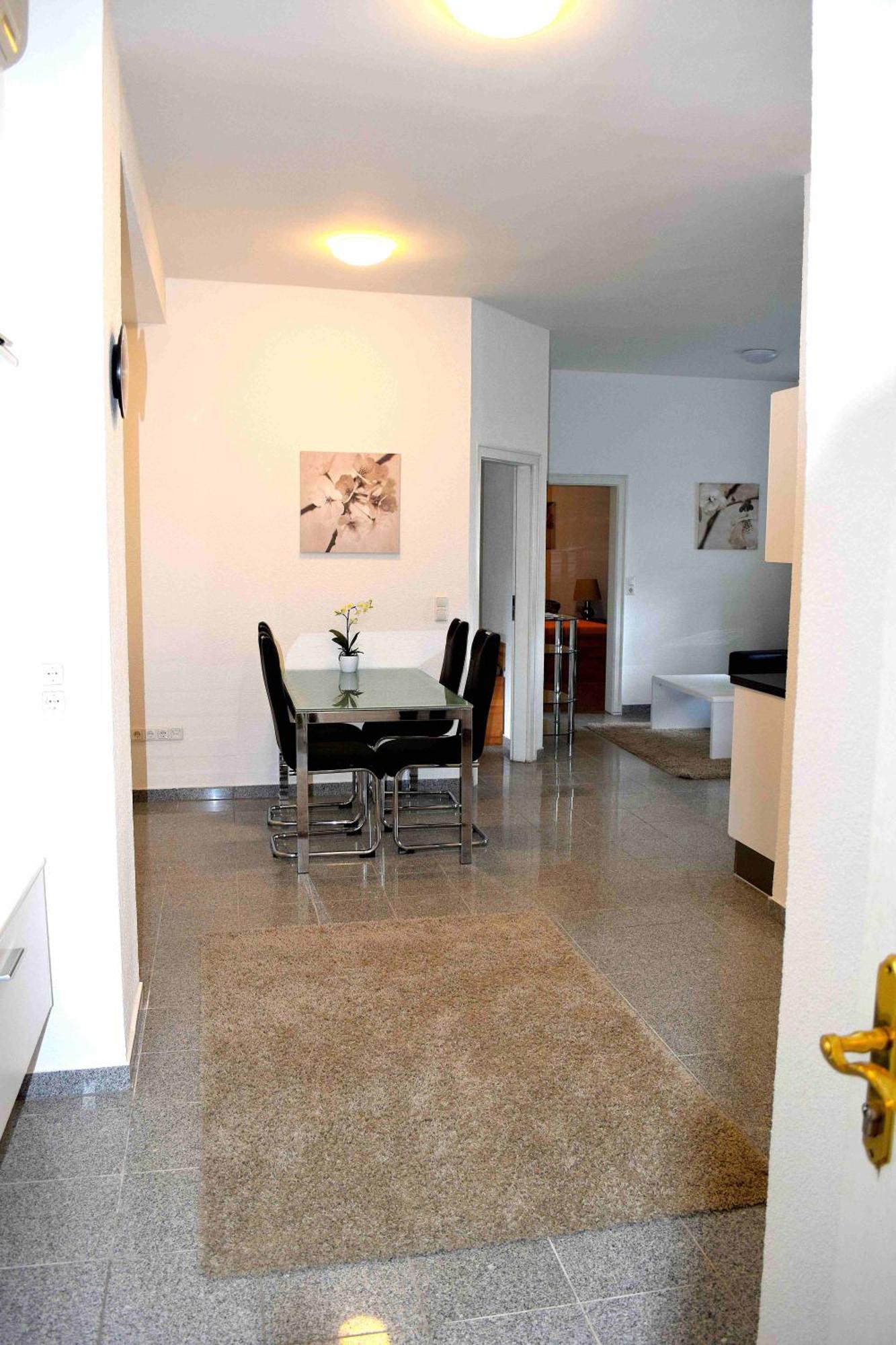 Boardinghouse - Stadtvilla Budget Швайнфурт Номер фото